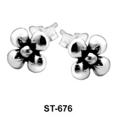  Stud Earring Four Corolla ST-676